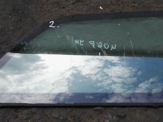 стекло кузовное боковое правое Peugeot 406 1 поколение [рестайлинг] 2001, 2.0 л., дизель, МКПП, универсал