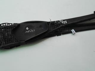 дождевик Renault Logan 1 поколение 2009, 1.6 л., бензин, МКПП, седан