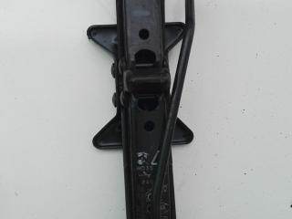 домкрат Renault Megane 2 поколение 2003, 1.5 л., дизель, МКПП, хетчбэк 5 дв.
