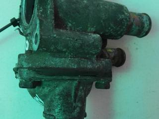 корпус термостата Nissan Micra 2 поколение (K11) 1998, 1.0 л., бензин, МКПП, хетчбэк 5 дв.