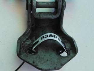петля двери Mazda Premacy 1 поколение 1999, 2.0 л., дизель, МКПП, минивэн