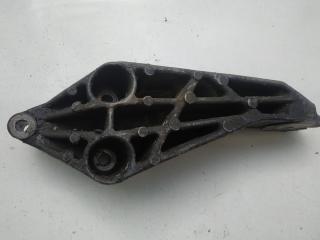 кронштейн двигателя Opel Vectra B 1997, 2.0 л., бензин, МКПП, седан, 90498428