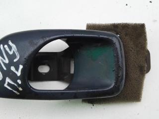 ручка внутренняя передняя левая Hyundai Pony X2 1994, 1.5 л., бензин, МКПП, седан