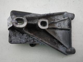 кронштейн (крепление) Renault Espace 3 поколение 1998, 2.2 л., дизель, МКПП, минивэн, 7700875361