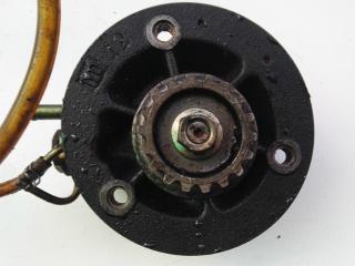 насос вакуумный Nissan Primera P11 1998, 2.0 л., дизель, МКПП, хетчбэк 5 дв., 14650-2J601