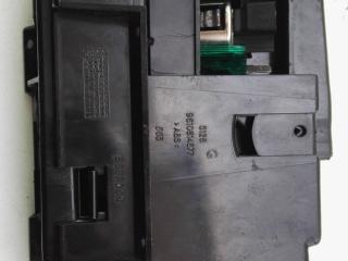 пепельница Citroen Xantia 1 поколение 1996, 1.8 л., бензин, МКПП, хетчбэк 5 дв., 9610614677