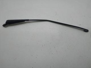 щеткодержатель задний Nissan Primera P10 1991, 1.6 л., бензин, МКПП, хетчбэк 5 дв.