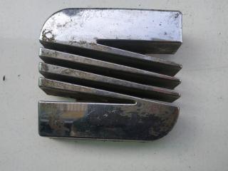эмблема SEAT Toledo 1 поколение 1993, 1.8 л., бензин, МКПП, хетчбэк 5 дв.