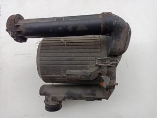корпус воздушного фильтра Volkswagen Transporter T4 1994, 1.9 л., дизель, МКПП, минивэн, 4420127989