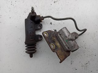 цилиндр сцепления рабочий Toyota Avensis Verso 1 поколение [рестайлинг] 2004, 2.0 л., дизель, МКПП, хетчбэк 5 дв.