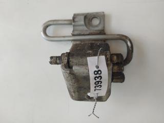 петля двери Volkswagen Passat B5 1997, 1.8 л., бензин, МКПП, седан, 4B0831412A