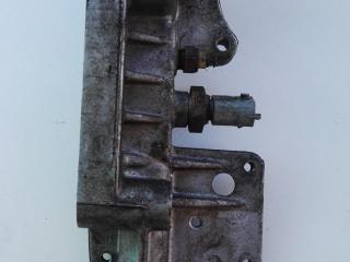 кронштейн (крепление) Opel Vectra B 1998, 1.8 л., бензин, МКПП, хетчбэк 5 дв., 90501694