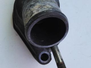 корпус термостата Opel Vectra B 1998, 1.8 л., бензин, МКПП, хетчбэк 5 дв., 2503185