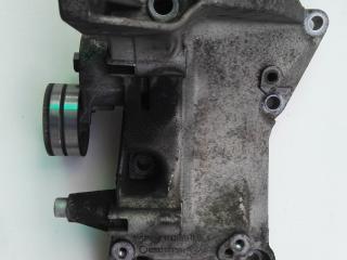 кронштейн (крепление) Renault Laguna 2 поколение 2004, 1.8 л., бензин, АКПП, хетчбэк 5 дв., 8200183234