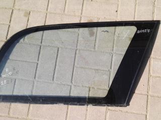стекло кузовное боковое правое Nissan Primera P10 1995, 1.6 л., бензин, МКПП, универсал