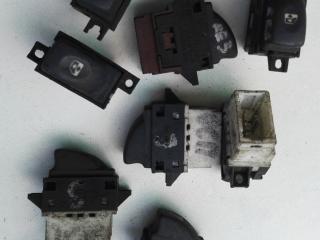 кнопка стеклоподъемника двери передней правой Renault Espace 3 поколение 1999, 2.0 л., бензин, МКПП, минивэн