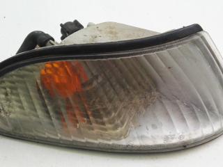 поворотник правый Hyundai Sonata 2 поколение [рестайлинг] 1993, 2.0 л., бензин, МКПП, седан, 92302-340