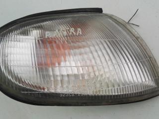 поворотник правый Hyundai Lantra J2 1997, 1.6 л., бензин, МКПП, седан, 92302290