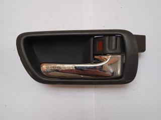 ручка внутренняя Toyota Corolla Verso 1 поколение 2004, 1.6 л., бензин, МКПП, седан