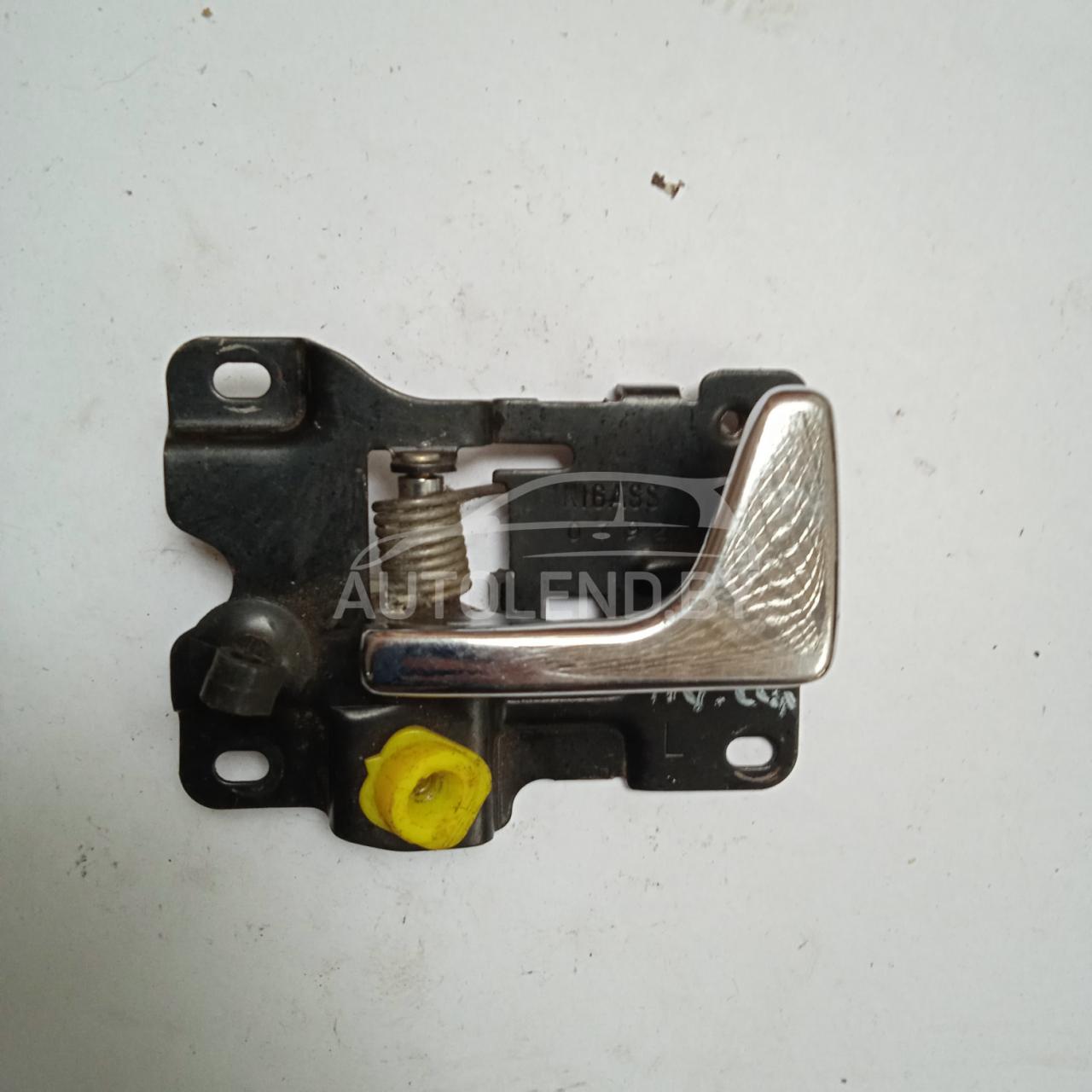 ручка внутренняя Honda Concerto 1 поколение 1992, 1.6 л., бензин, МКПП, седан - фото №1