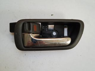 ручка внутренняя Toyota Corolla Verso 1 поколение [рестайлинг] 2006, 1.6 л., бензин, МКПП, универсал