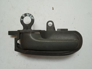 ручка внутренняя Toyota Yaris Verso 1 поколение 2003, 1.3 л., бензин, МКПП, хетчбэк 5 дв.