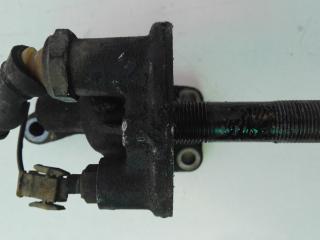 корпус масляного фильтра Volkswagen Passat B3 1992, 2.0 л., бензин, МКПП, седан, 053115417A