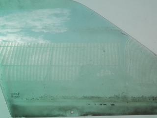 стекло двери передней правой Renault 19 1 поколение 1990, 1.4 л., бензин, МКПП, хетчбэк 5 дв.