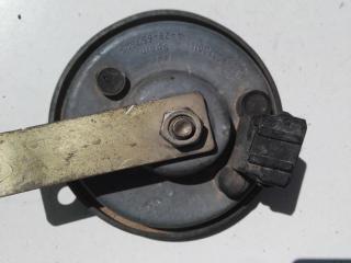 сигнал (клаксон) Mitsubishi Carisma 1 поколение 1998, 1.9 л., дизель, МКПП, хетчбэк 5 дв.