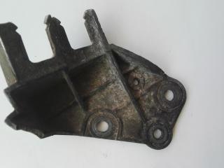 кронштейн КПП Citroen C5 1 поколение 2003, 2.2 л., дизель, МКПП, хетчбэк 5 дв.