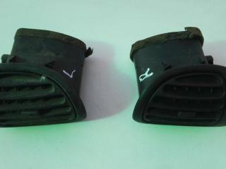 дефлектор обдува салона Peugeot 206 1 поколение 1999, 1.4 л., бензин, МКПП, хетчбэк 5 дв.