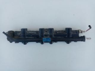 форсунка Volkswagen Passat B4 1994, 2.0 л., бензин, АКПП, седан, 037133313J