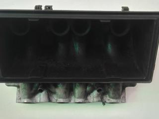 коллектор впускной Volkswagen Golf 1 поколение 1987, 1.6 л., дизель, МКПП, хетчбэк 5 дв., 068129713F