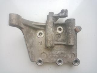 кронштейн (крепление) Rover 400 Series 1 поколение 1998, 1.4 л., бензин, МКПП, хетчбэк 5 дв.
