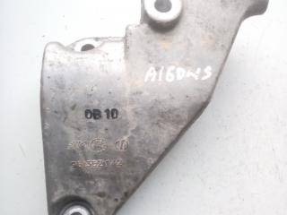 кронштейн (крепление) Daewoo Nubira J100 1999, 1.6 л., бензин, МКПП, седан, 96352142