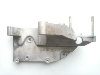 кронштейн (крепление) Daewoo Nubira J100 1999, 1.6 л., бензин, МКПП, седан, 96182628