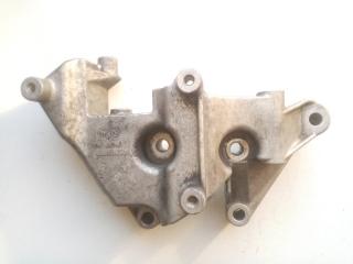 кронштейн (крепление) Renault Kangoo 1 поколение 1999, 1.9 л., дизель, МКПП, минивэн, 7700101707