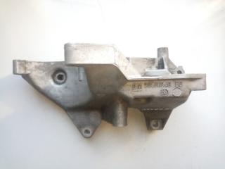 кронштейн (крепление) Opel Omega B 1996, 2.0 л., бензин, МКПП, седан, 90501940BQ