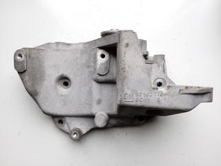 кронштейн (крепление) Opel Vectra B 1999, 1.6 л., бензин, МКПП, хетчбэк 5 дв., 90502770