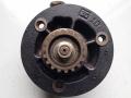 насос вакуумный Nissan Primera P11 1999, 2.0 л., дизель, МКПП, универсал, 14650-2J601, VB60-01B - фото №2