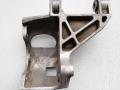 кронштейн (крепление) Volkswagen Golf 1 поколение 1993, 1.9 л., дизель, МКПП, универсал, 028145523E - фото №2
