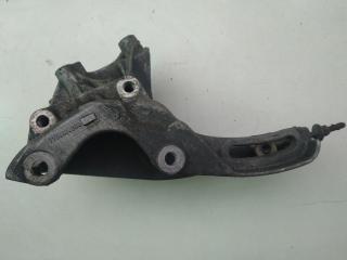 кронштейн двигателя Renault Scenic 1 поколение 1997, 1.9 л., дизель, МКПП, минивэн, 7700864654