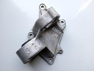 кронштейн (крепление) Citroen Xantia 1 поколение 1996, 1.8 л., бензин, МКПП, хетчбэк 5 дв.