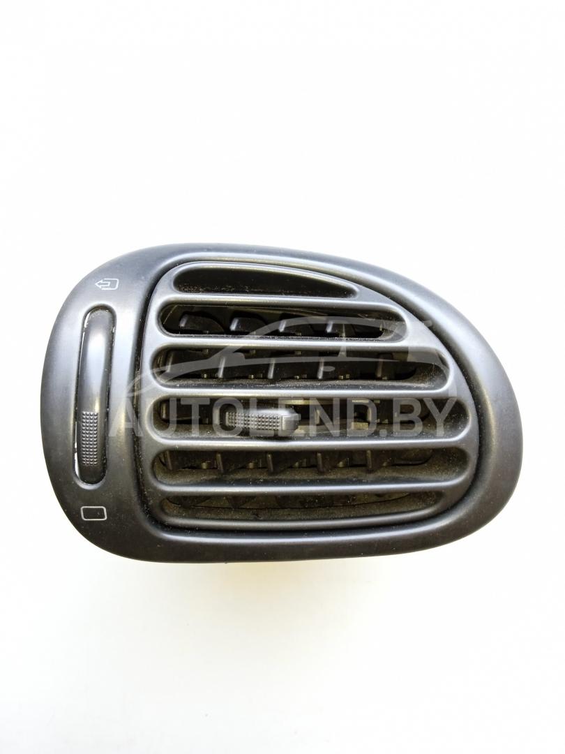 дефлектор обдува салона Peugeot 206 1 поколение 2003, 1.6 л., бензин, МКПП, хетчбэк 5 дв., 9632184877 - фото №1