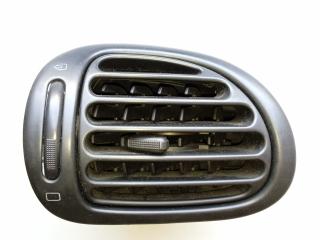 дефлектор обдува салона Peugeot 206 1 поколение 2003, 1.6 л., бензин, МКПП, хетчбэк 5 дв., 9632184877