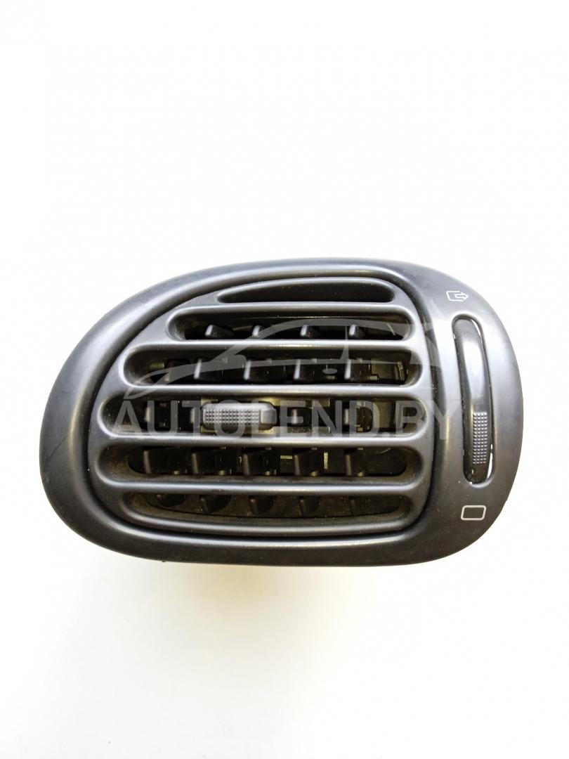 дефлектор обдува салона Peugeot 206 1 поколение 2003, 1.6 л., бензин, МКПП, хетчбэк 5 дв., 9632184377 - фото №1