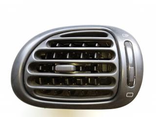 дефлектор обдува салона Peugeot 206 1 поколение 2003, 1.6 л., бензин, МКПП, хетчбэк 5 дв., 9632184377