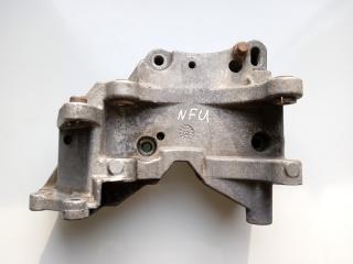 кронштейн (крепление) Peugeot 206 1 поколение 2003, 1.6 л., бензин, МКПП, хетчбэк 5 дв., 9638683280