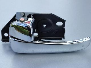 ручка внутренняя передняя левая Hyundai Sonata EF 2000, 2.0 л., бензин, МКПП, седан