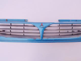 решетка радиатора Mitsubishi Space Wagon 2 поколение (Typ N30/N40) 1997, 2.0 л., бензин, МКПП, минивэн, MR155554-5